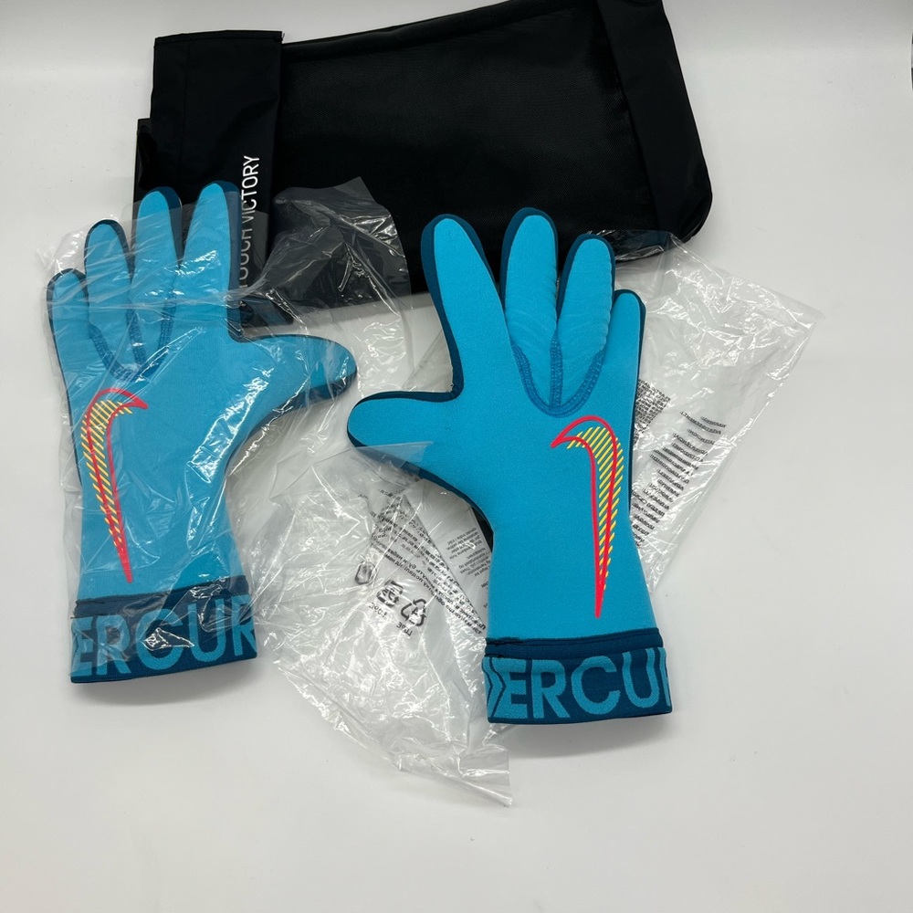 Nike GK mercurial touch victory youth soccer Goalkeeper gloves